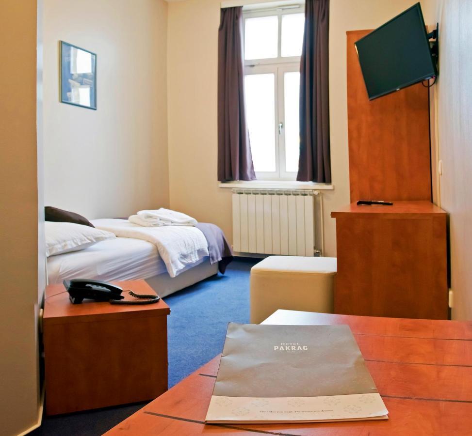 Hotel Pakrac Exteriér fotografie